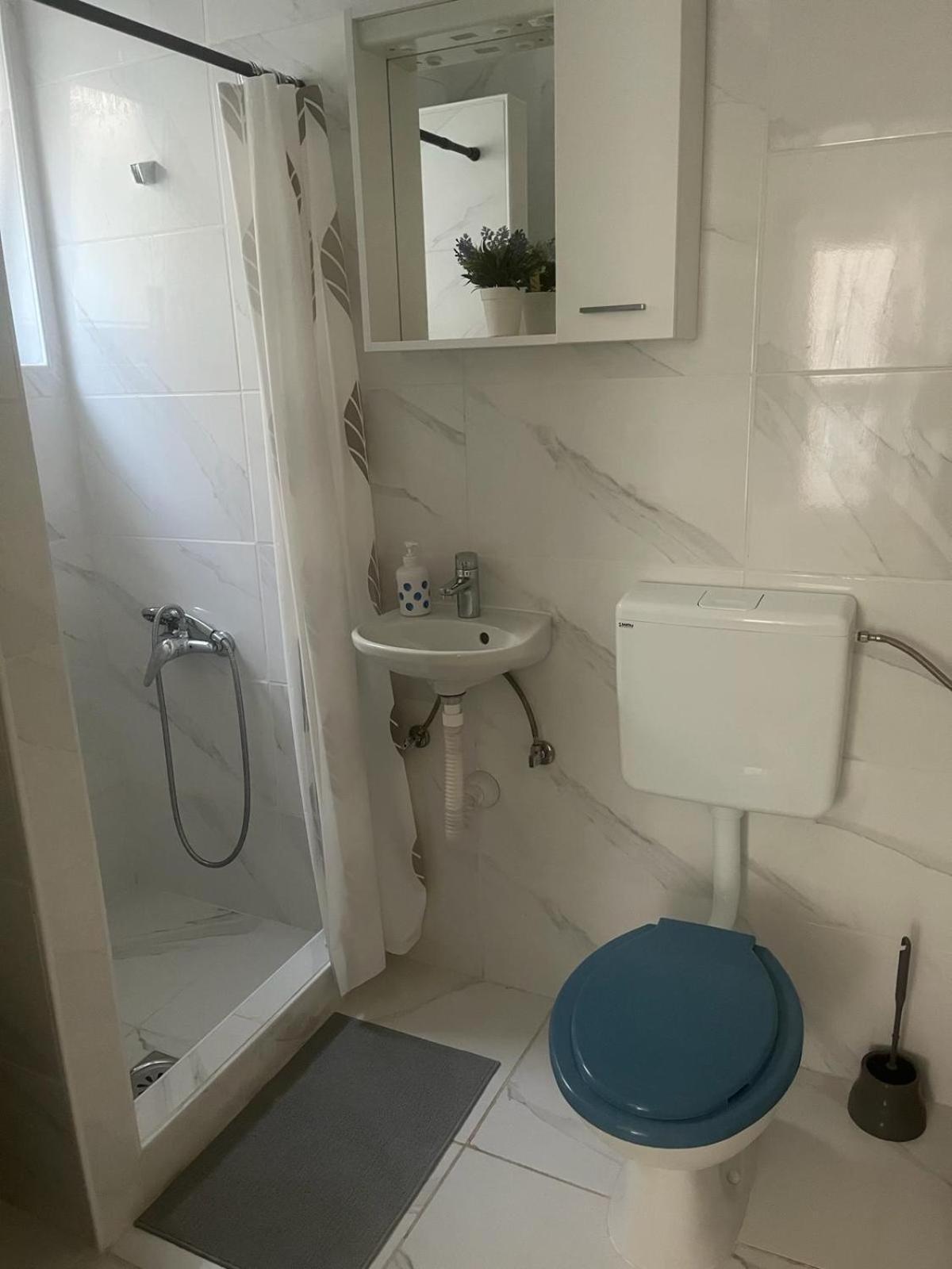 Marina Apartmani Tisno Murter ภายนอก รูปภาพ